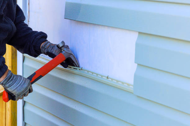 Reliable Siding Inspection contractor in Auburndale, FL by Squared Siding